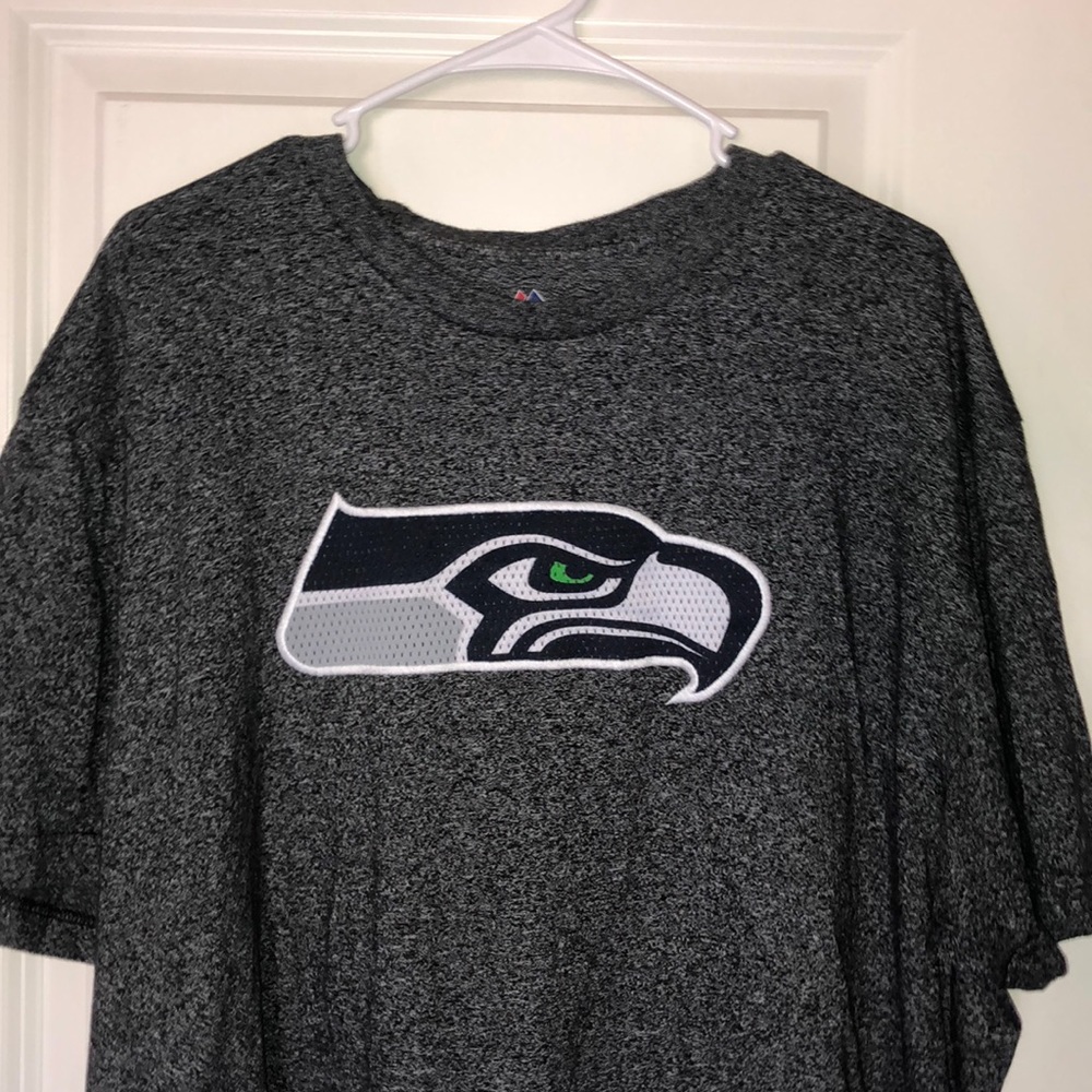 Grey men’s shirt